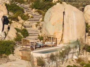Roka Pools & Food Trucks